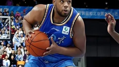 李刚仁因伤缺席约旦之战，俱乐部赛事亦受影响